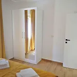 In - Paklenica Riviera 53734
