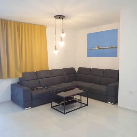 In - Paklenica Riviera 53734 塞利讷