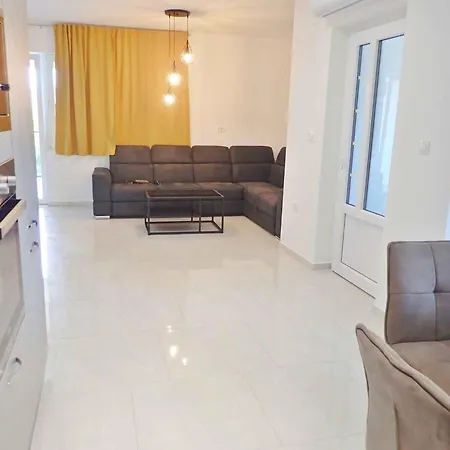 In - Paklenica Riviera 53734 Apartment Seline