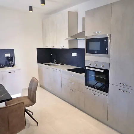 Apartment In - Paklenica Riviera 53734