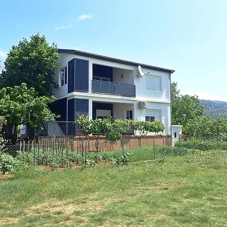 In - Paklenica Riviera 53734 Apartment *