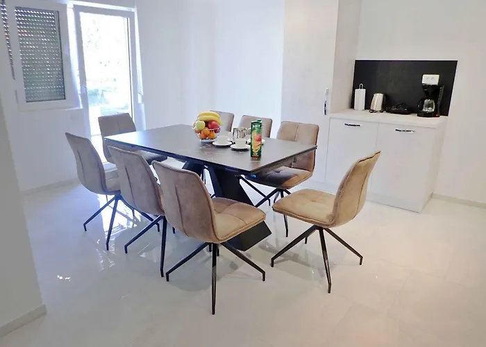 In - Paklenica Riviera 53734