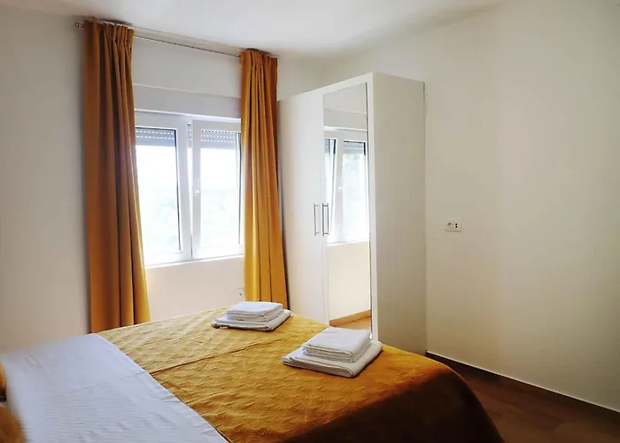 In - Paklenica Riviera 53734 Appartement *