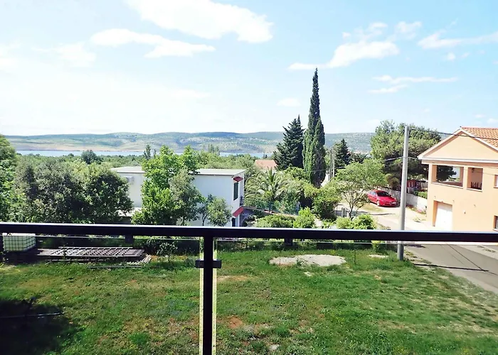 In - Paklenica Riviera 53734 *