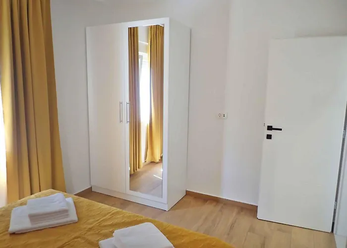 In - Paklenica Riviera 53734